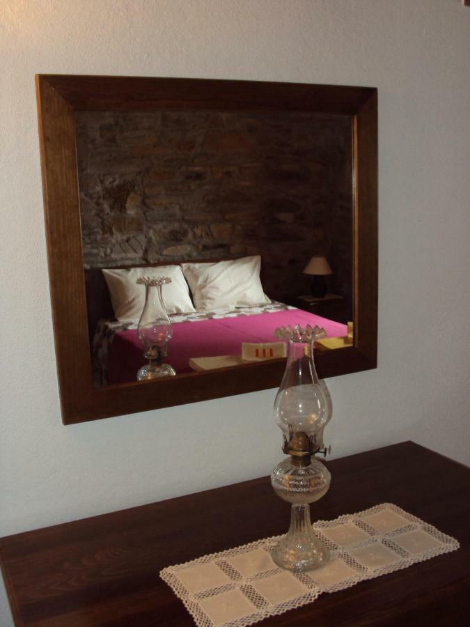 Casas De Pedra Hotel Proenca-a-Nova Luaran gambar