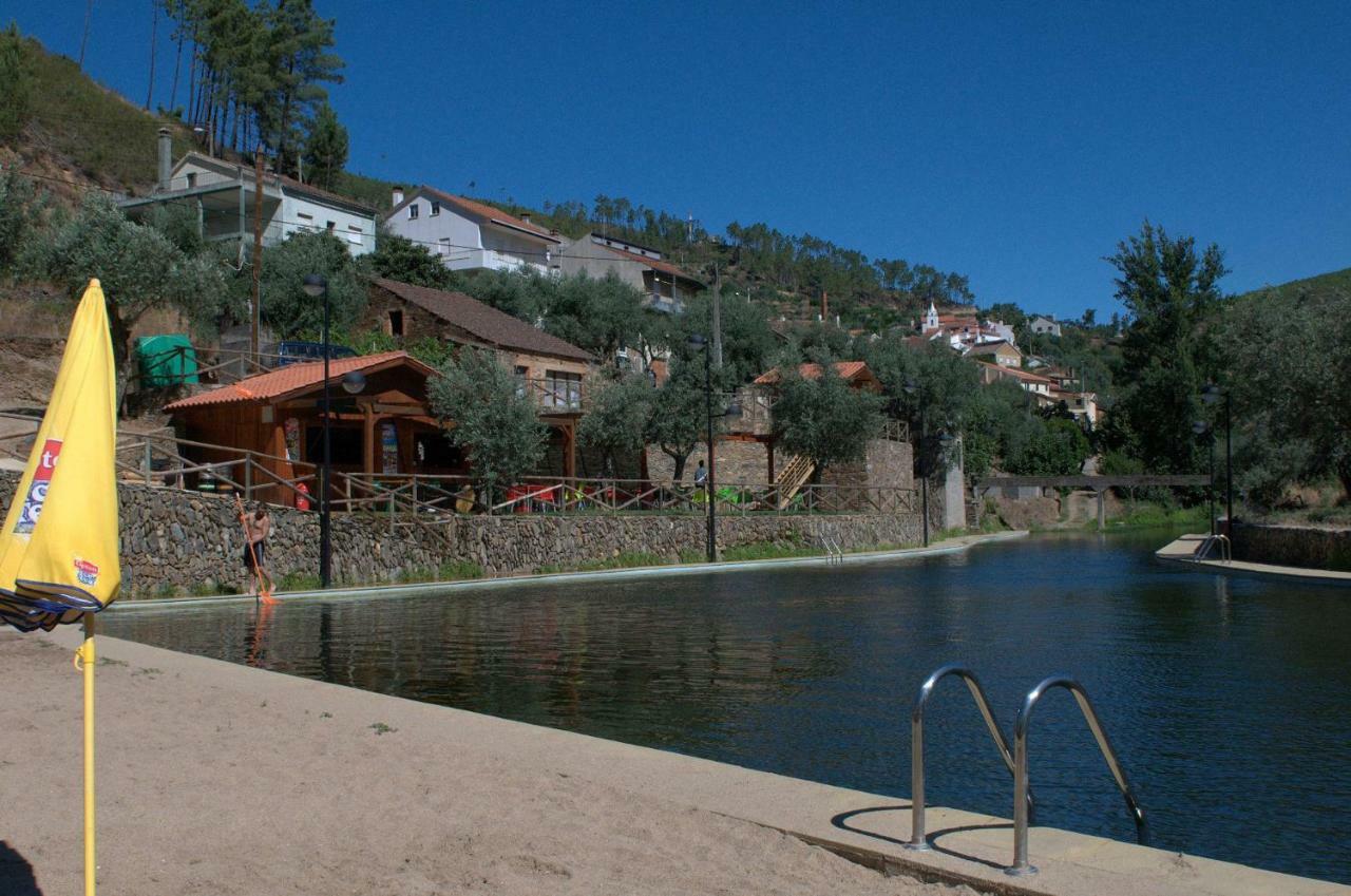 Casas De Pedra Hotel Proenca-a-Nova Luaran gambar
