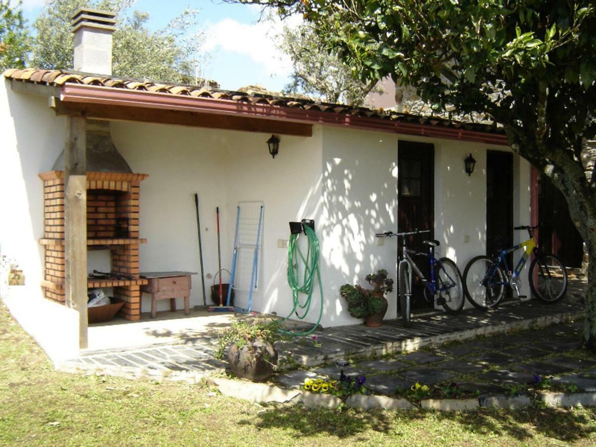 Casas De Pedra Hotel Proenca-a-Nova Luaran gambar
